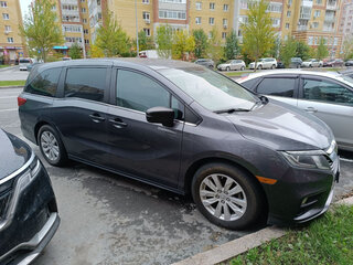 2018 Honda Odyssey (North America) 9-speed V, серый, 2100000 рублей, вид 3