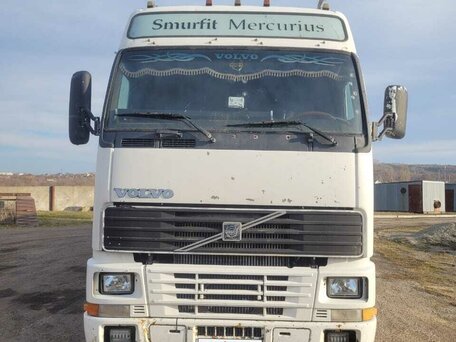 1995 Volvo FH, белый, 1550000 рублей, вид 4