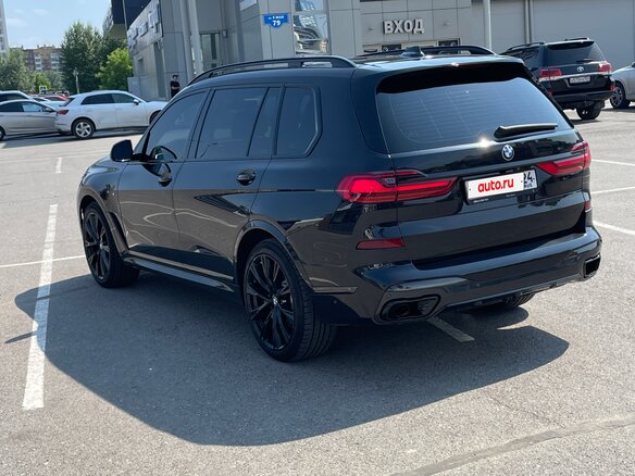 2019 BMW X7 40i I (G07), чёрный, 7150000 рублей - вид 13