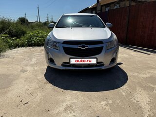 2012 Chevrolet Cruze I Рестайлинг, серебристый, 680000 рублей, вид 1