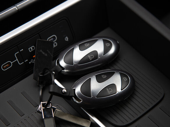 2025 Hyundai Santa Fe V (MX5), белый, 5460000 рублей - вид 19