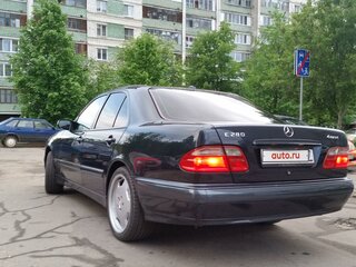2000 Mercedes-Benz E-Класс 280 II (W210, S210) Рестайлинг, синий, 1350000 рублей, вид 2