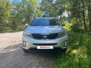 2013 Kia Sorento II Рестайлинг, серебристый, 1640000 рублей, вид 4