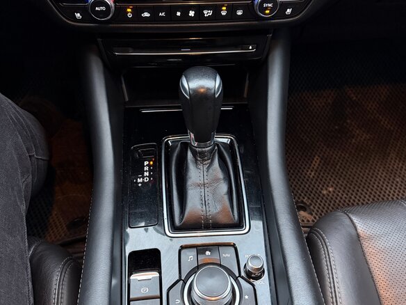2019 Mazda 6 III (GJ) Рестайлинг 2, чёрный, 2800000 рублей - вид 18
