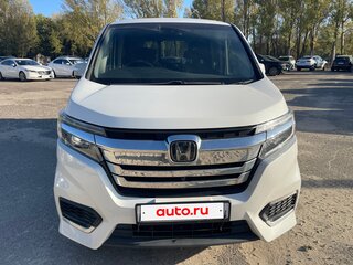 2020 Honda Stepwgn Spada V Рестайлинг, белый, 2390000 рублей, вид 5