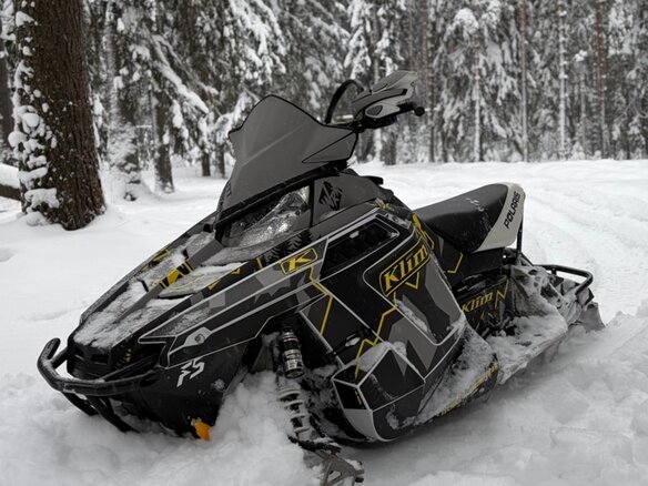 2011 Polaris 600 Rush, белый, 440000 рублей - вид 6