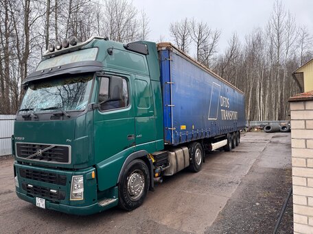 2006 Volvo FH, зелёный, 2550000 рублей, вид 1
