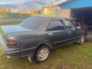 1988 Toyota Carina V (T170), серый, 90000 рублей, вид 2