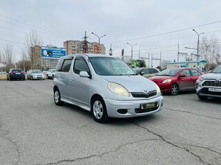 1999 Toyota FunCargo, серый, 449000 рублей, вид 4