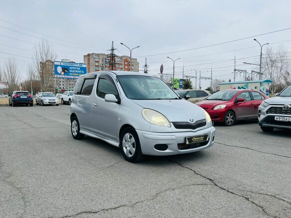1999 Toyota FunCargo, серый, 449000 рублей - вид 4