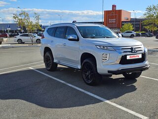 2022 Mitsubishi Montero Sport III Рестайлинг, белый, 4000000 рублей, вид 2