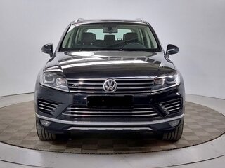 2016 Volkswagen Touareg II Рестайлинг, чёрный, 4600000 рублей, вид 3