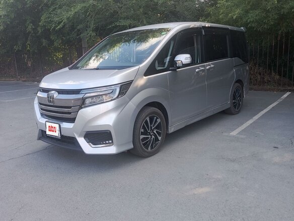 2021 Honda Stepwgn Spada V Рестайлинг, серебристый, 2850000 рублей - вид 8