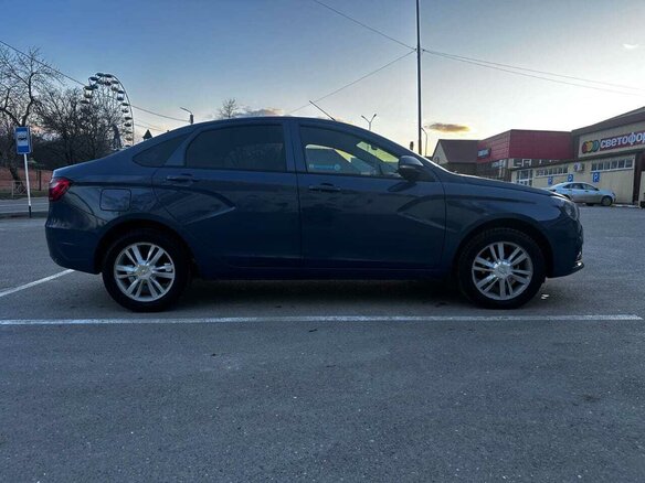 2017 Lada (ВАЗ) Vesta I, синий, 840000 рублей - вид 1
