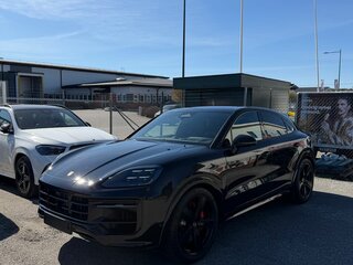 2026 Porsche Cayenne GTS Coupé III Рестайлинг, чёрный, 25999500 рублей, вид 1