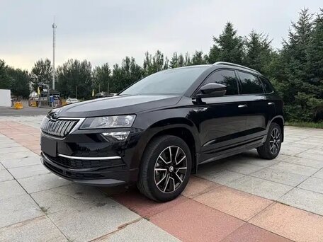 2022 Skoda Karoq DSG7 I, чёрный, 2164000 рублей, вид 1