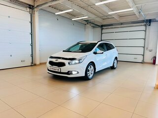 2014 Kia Ceed II, белый, 1529000 рублей, вид 2
