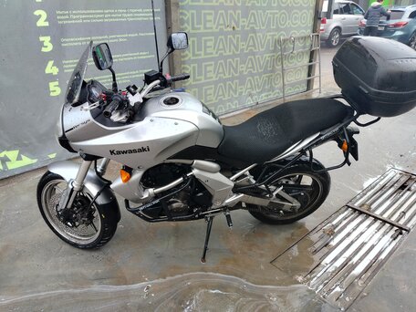 2006 Kawasaki Versys 650, серебристый, 350000 рублей, вид 4