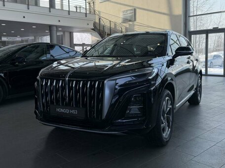Hongqi HS3