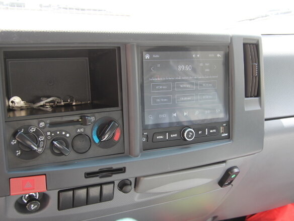 2026 Isuzu Elf (N-series), белый, 7190000 рублей - вид 10