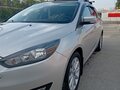 2017 Ford Focus III Рестайлинг, серебристый, 1250000 рублей - вид 3