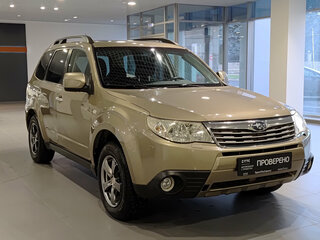 2009 Subaru Forester III, золотистый, 910000 рублей, вид 3