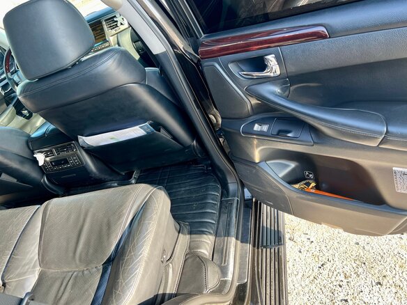 2010 Lexus LX 570 III, чёрный, 3650000 рублей - вид 18