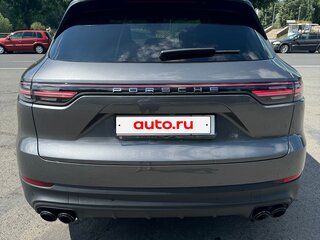 2019 Porsche Cayenne III, серый, 6500000 рублей, вид 4