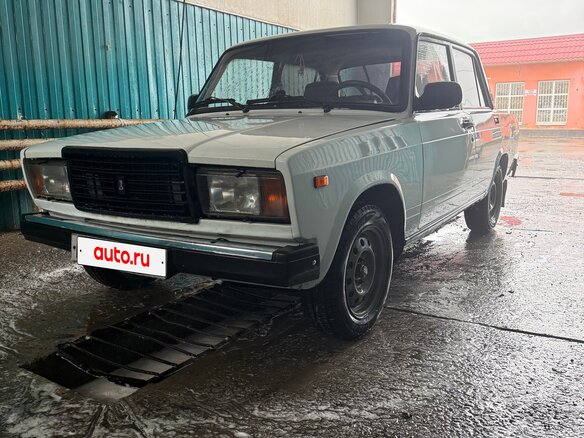 2005 Lada (ВАЗ) 2107, белый, 140000 рублей
