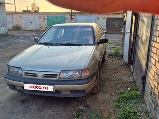 1991 Nissan Primera I (P10), бежевый, 90000 рублей, вид 3