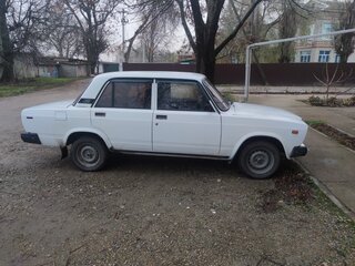 2001 Lada (ВАЗ) 2107, белый, 150000 рублей, вид 2
