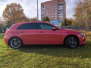2018 Mercedes-Benz A-Класс 200 IV (W177), красный, 2900000 рублей, вид 4