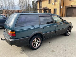 1989 Volkswagen Passat B3, зелёный, 350000 рублей, вид 5