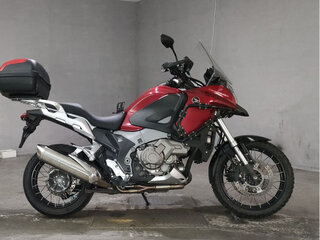 2013 Honda VFR 1200X (Crosstourer), красный, 990000 рублей, вид 1
