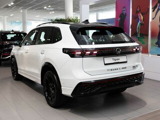 2026 Volkswagen Tiguan L Pro III (China Market), белый, 4790000 рублей, вид 5