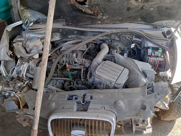 2008 SEAT Leon II, серебристый, 300000 рублей - вид 4
