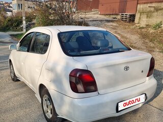 2000 Toyota Platz, белый, 400000 рублей, вид 4