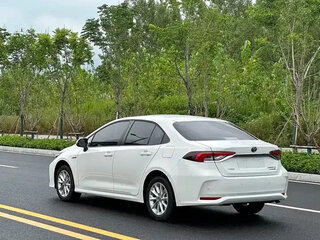 2022 Toyota Corolla XII (E210), белый, 1670000 рублей, вид 5