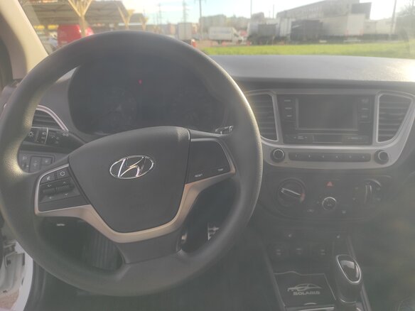 2019 Hyundai Solaris II, белый, 1550000 рублей - вид 12