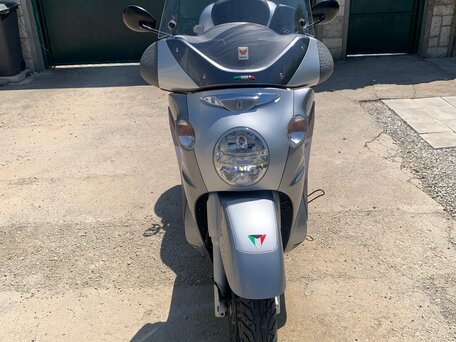 2004 Aprilia Scarabeo 500, серебристый, 375000 рублей, вид 1