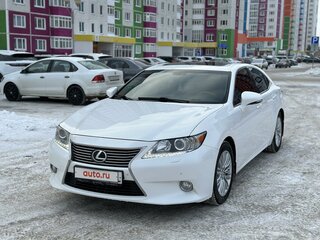 2013 Lexus ES 250 VI, белый, 2350000 рублей, вид 1
