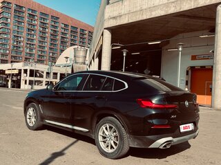 2021 BMW X4 30i II (G02) Рестайлинг, чёрный, 4500000 рублей, вид 3