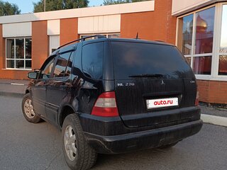 2003 Mercedes-Benz M-Класс 270 I (W163) Рестайлинг, чёрный, 950000 рублей, вид 3