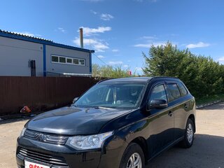 2013 Mitsubishi Outlander III, чёрный, 1300000 рублей, вид 1