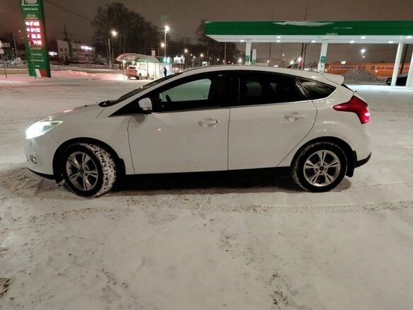 2011 Ford Focus III, белый, 540000 рублей - вид 6