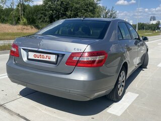 2009 Mercedes-Benz E-Класс 220 5G-Tronic IV (W212, S212, C207), серый, 1289000 рублей, вид 3