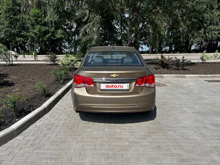 2013 Chevrolet Cruze I Рестайлинг, бежевый, 900000 рублей, вид 4