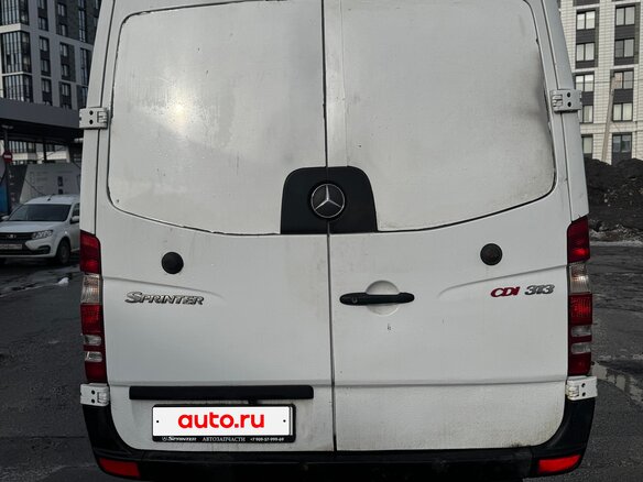 2010 Mercedes-Benz Sprinter, белый, 1999999 рублей - вид 4