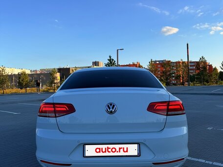 2016 Volkswagen Passat B8, белый, 1750000 рублей, вид 3