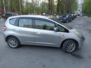 2010 Honda Fit II, серебристый, 715000 рублей, вид 5